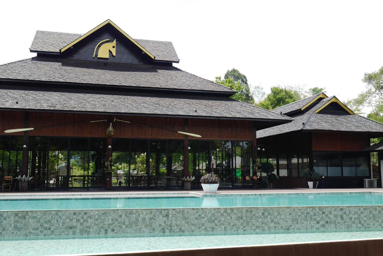 Phumontra Resort Nakhon Nayok Exterior foto